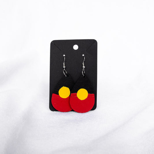 Flag Earrings : Droplets